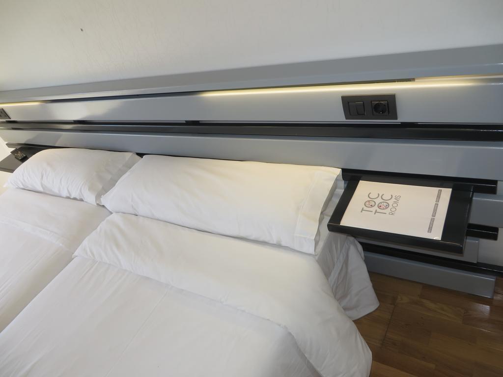Toctoc Rooms A Coruna Exterior photo